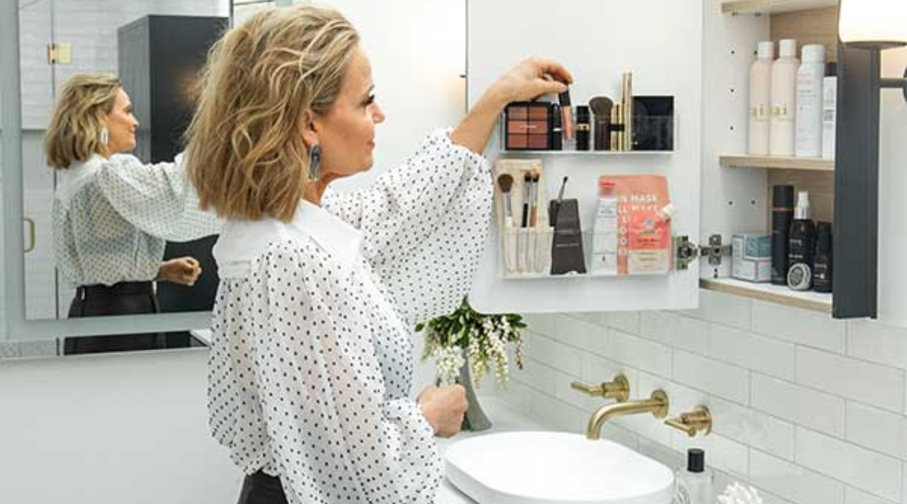 How Choosing the Right Bathroom Shaving Cabinet Can Transform Your Space