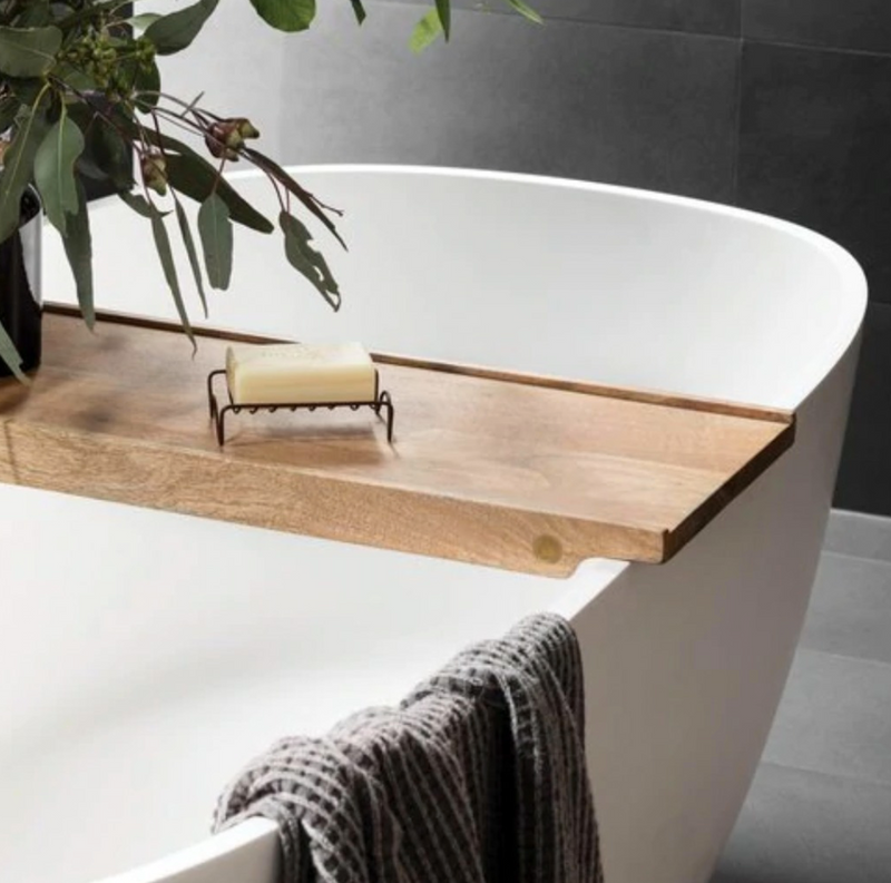 How to make a statement with freestanding baths.