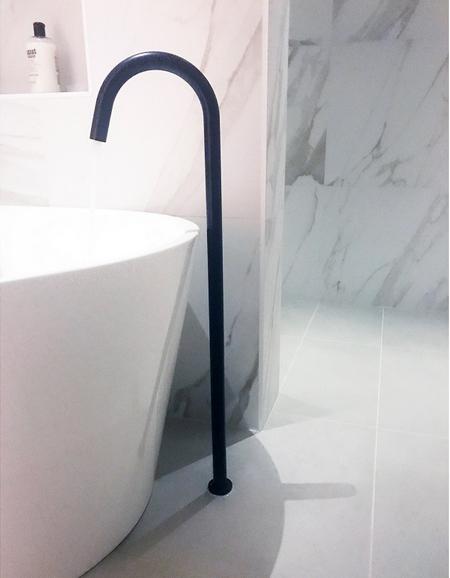Freestanding Bath Fillers