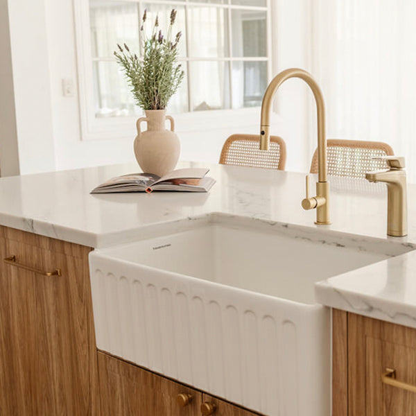 Naples Pull Out Sink Mixer - Brushed Brass