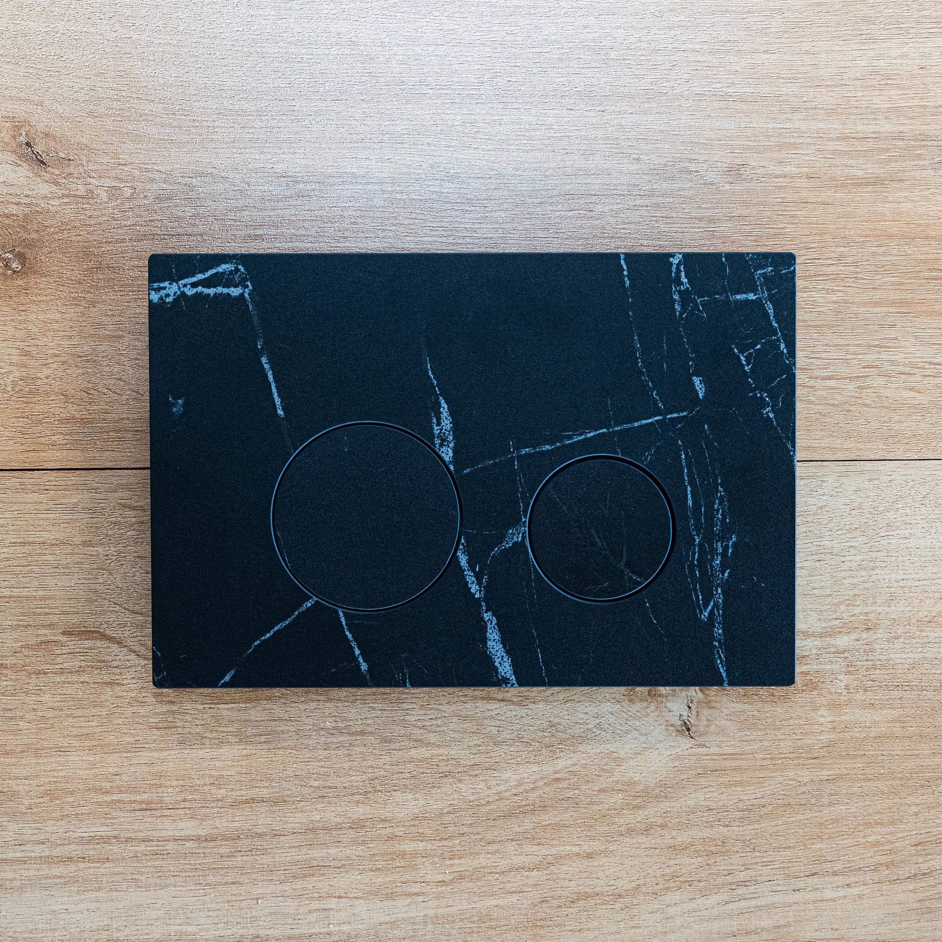 R&T Tyler Round Button, Porcelain Marble Black