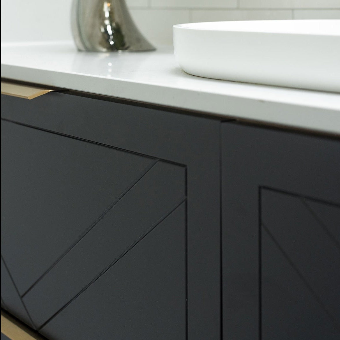 Timberline 750mm Wall Hung Sutherland Vanity, Emerald Green - ONE ONLY