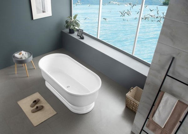 Fremantle Freestanding Bath, White Gloss 1690mm