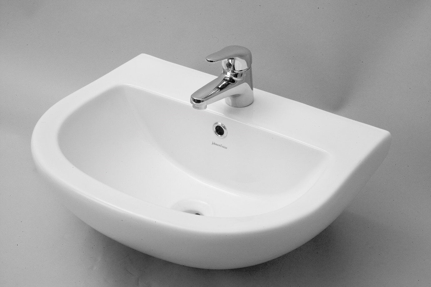 Como Wall Basin